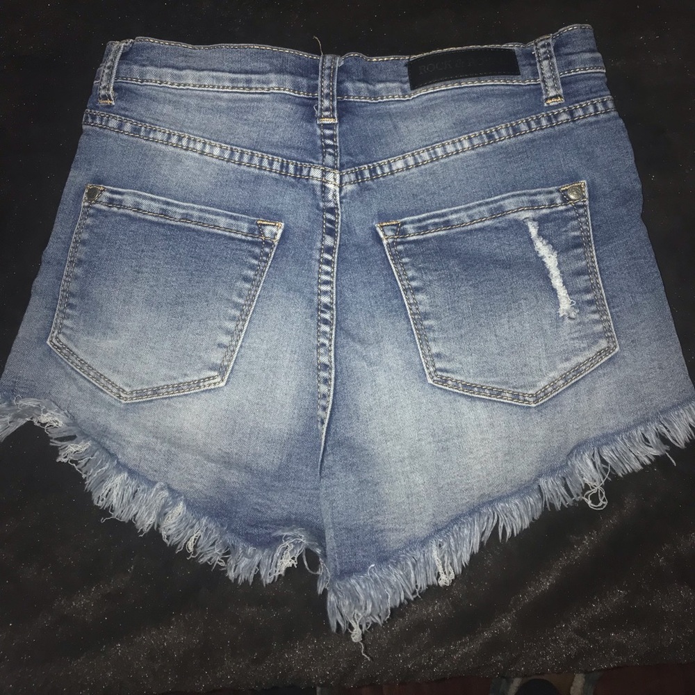 Shorts - Picture 2 of 2